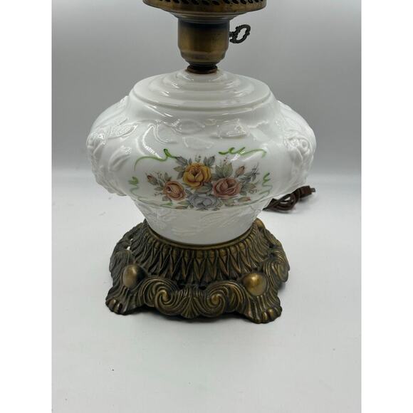 Vintage Hurricane Milk Glass Lamp 1960’s - Picture 2 of 4